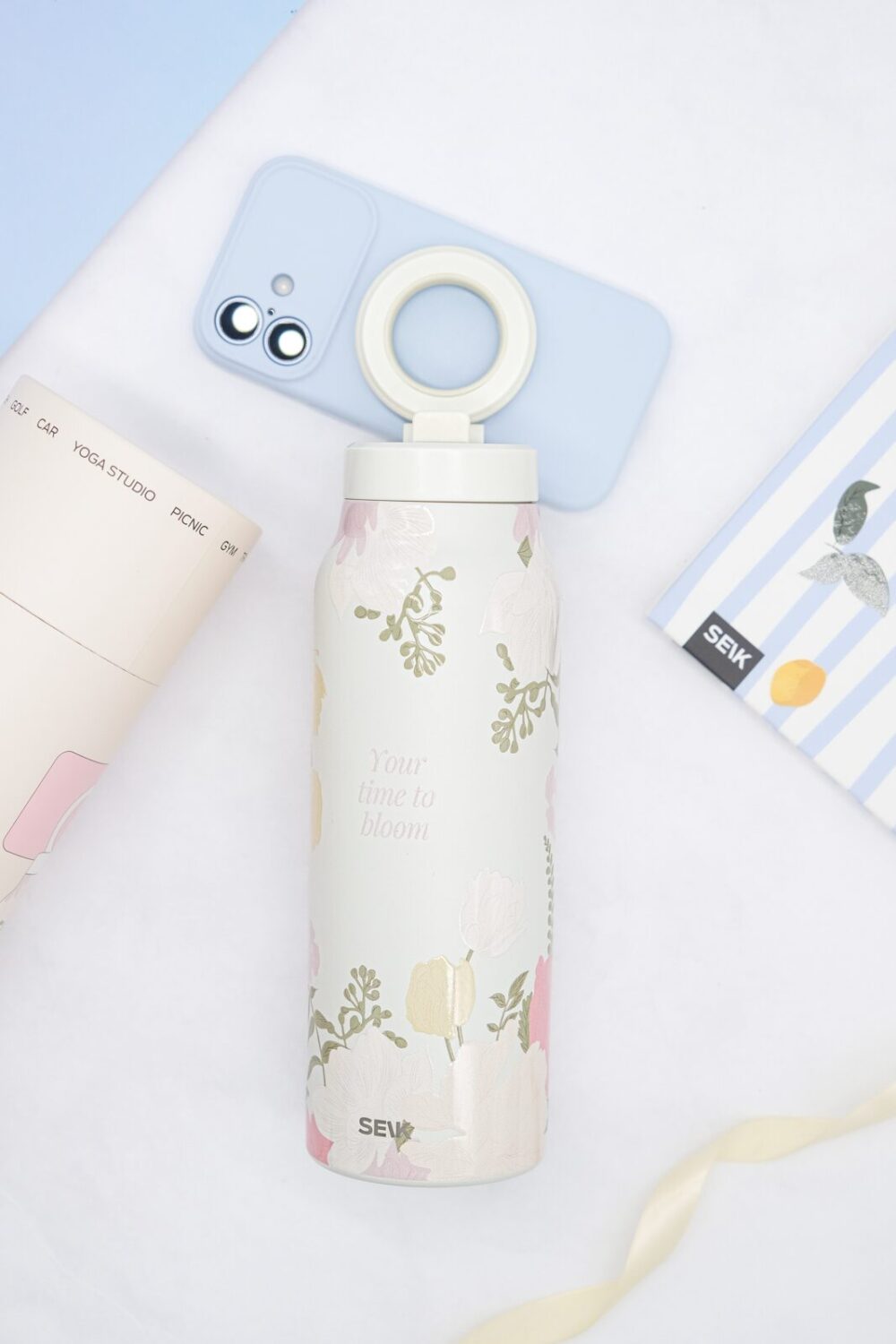 Termoska na vodu 2 v 1 s magnetickým držákem na telefon – Čas rozkvést (700ml)